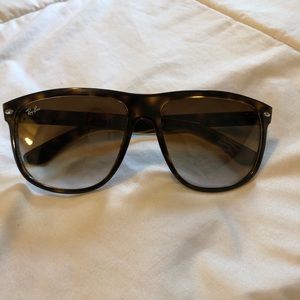 Ray Ban tortoise sunglasses RB 4147